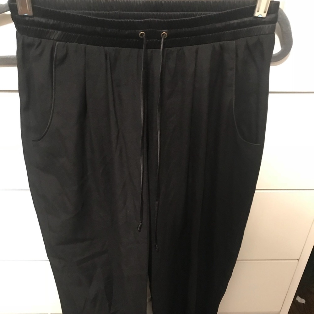 Silk cropped pants